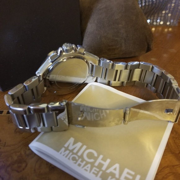 Michael Kors watch - Silver - Picture 3 of 6